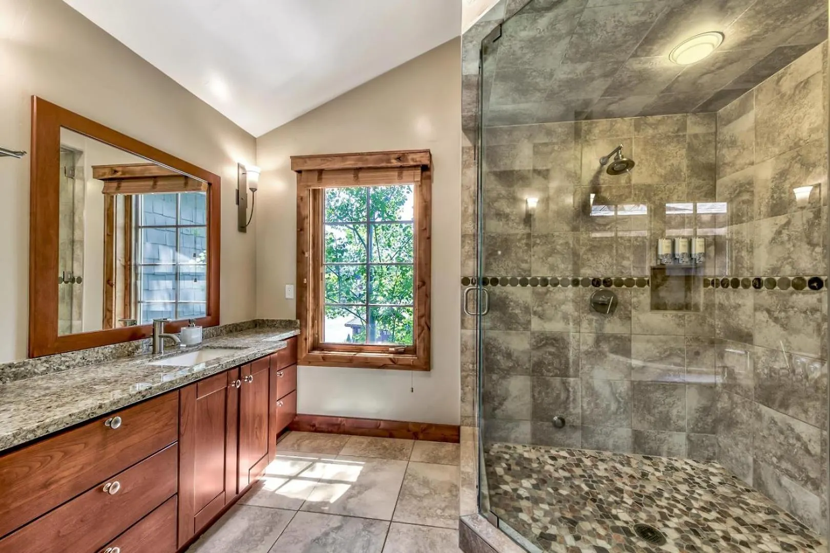 Apartman The Peak Aconcagua 6 - The Ultimate In Lakefront Luxury South Lake Tahoe